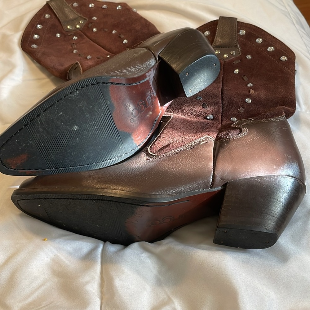 Leather and suede boots - Picture 2 of 5